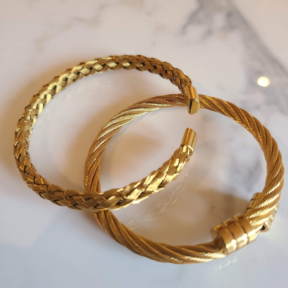 Stainless steel vintage bracelet set